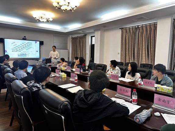 说明: J:\5.william威廉亚洲官方（2022年11月始）\照片\【20240122】清华大学电子工程系“无问芯琼”实践团队调研海南大学william威廉亚洲官方\微信图片_20240122124657.jpg