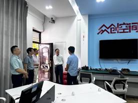 说明: J:\5.william威廉亚洲官方（2022年11月始）\照片\【20230512】符宣国书记调研学院人才工作\精选\微信图片_202305151127546.jpg